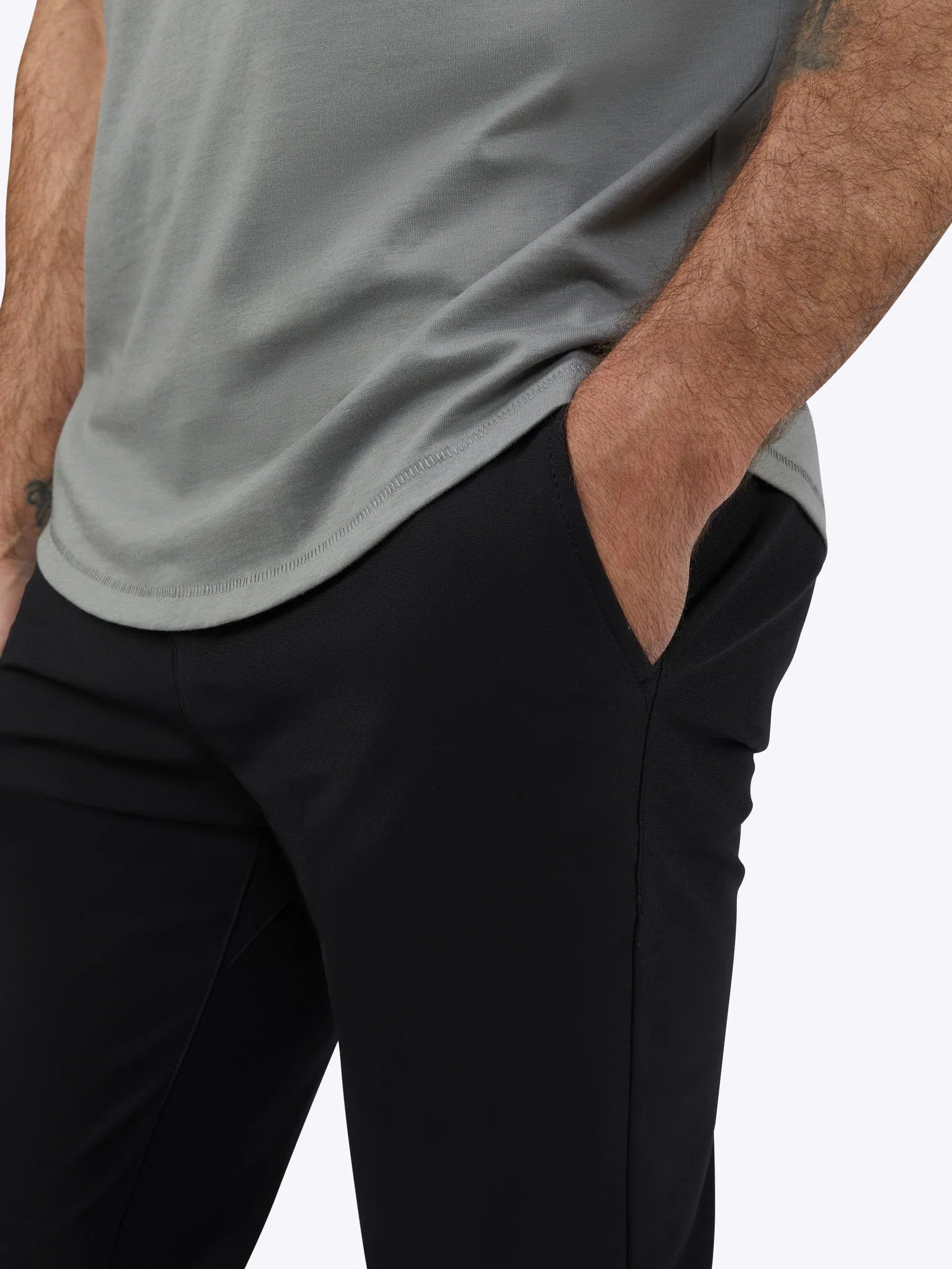 CUTS clothing brand AO Jogger for men in color black.