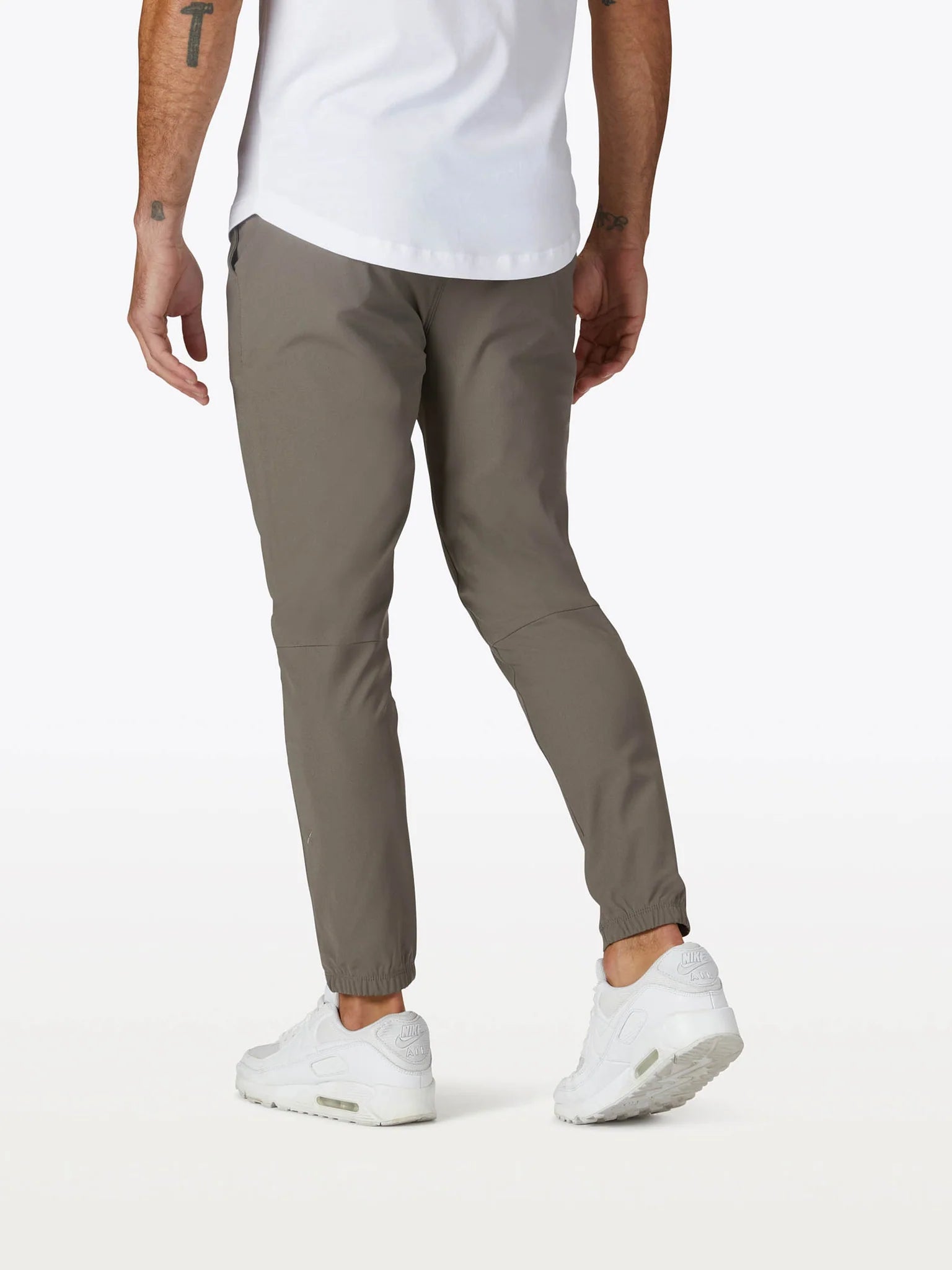 CUTS clothing brand AO Jogger for men in color Canyon.
