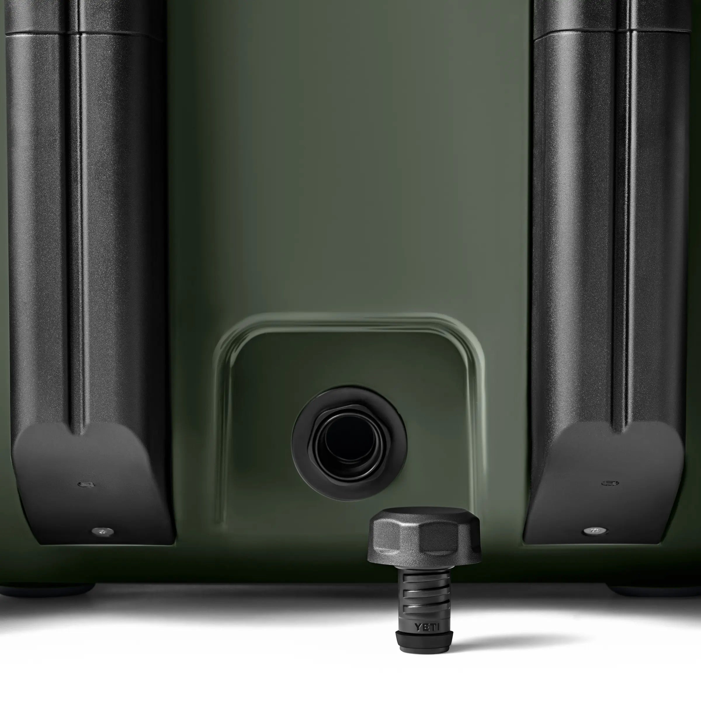 YETI Roadie 48 Wheeled Cooler - Camp Green