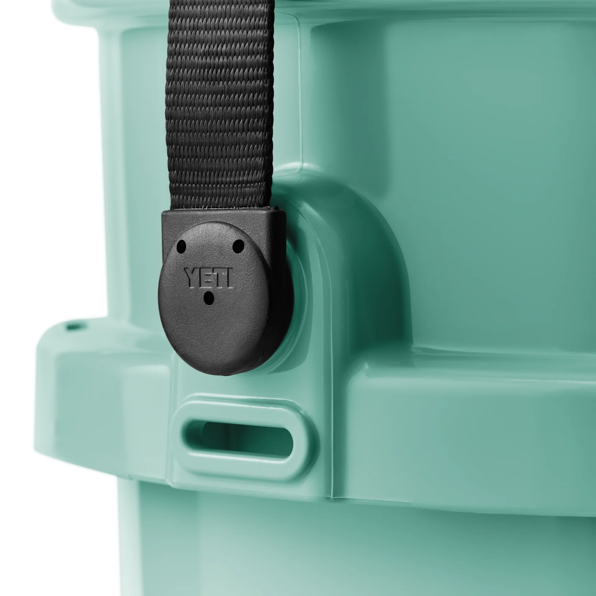 YETI LoadOut Bucket - Seafoam