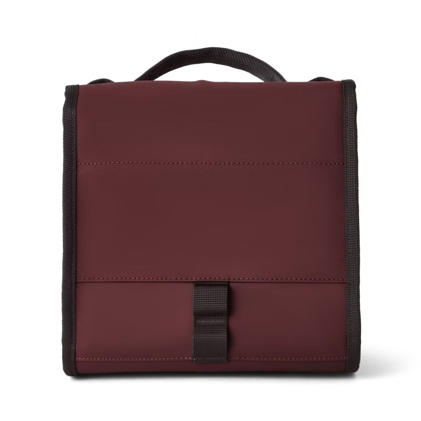 Yeti Daytrip Lunch Bag | Wild Vine Red/Dark Gray