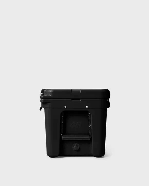YETI TUNDRA 45 HARD COOLER - COLOR BLACK - IMAGE 3